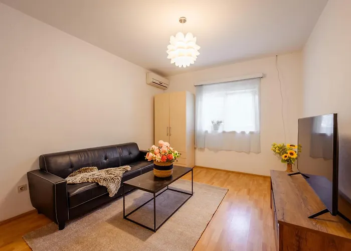 Topaz Apartmán *