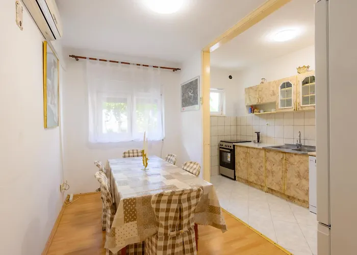 Topaz Apartmán Gradac (Split-Dalmatia)